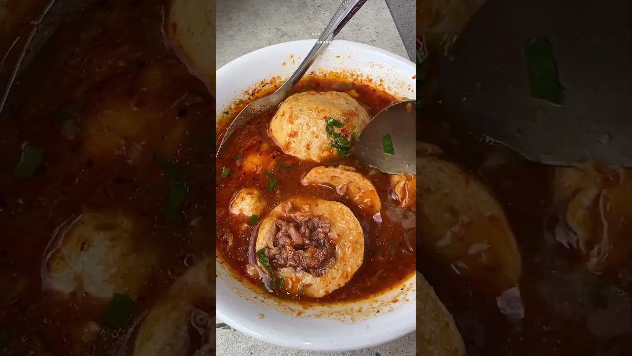 Menu BASO CIKRUH GEROBAKAN Dipatiukur Bandung Yang Mantap